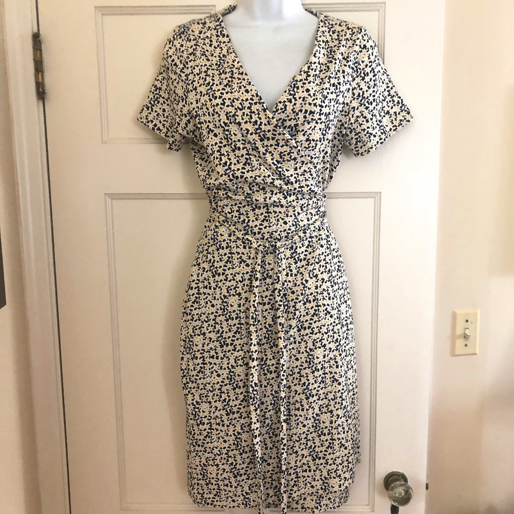 Diane Von Furstenberg wrap dress size 12
